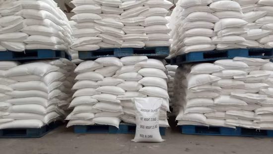 Nitrate ferrique Nitrate ferrique nonahydraté avec une pureté de 99 % CAS 10421